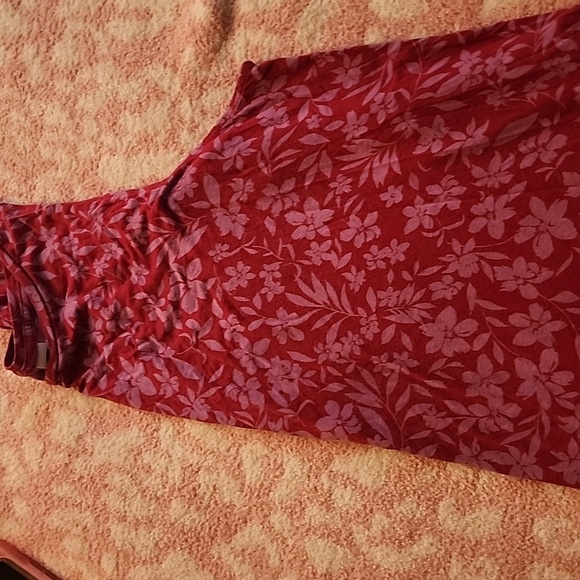 Old Navy Tank - Picture 9 of 9